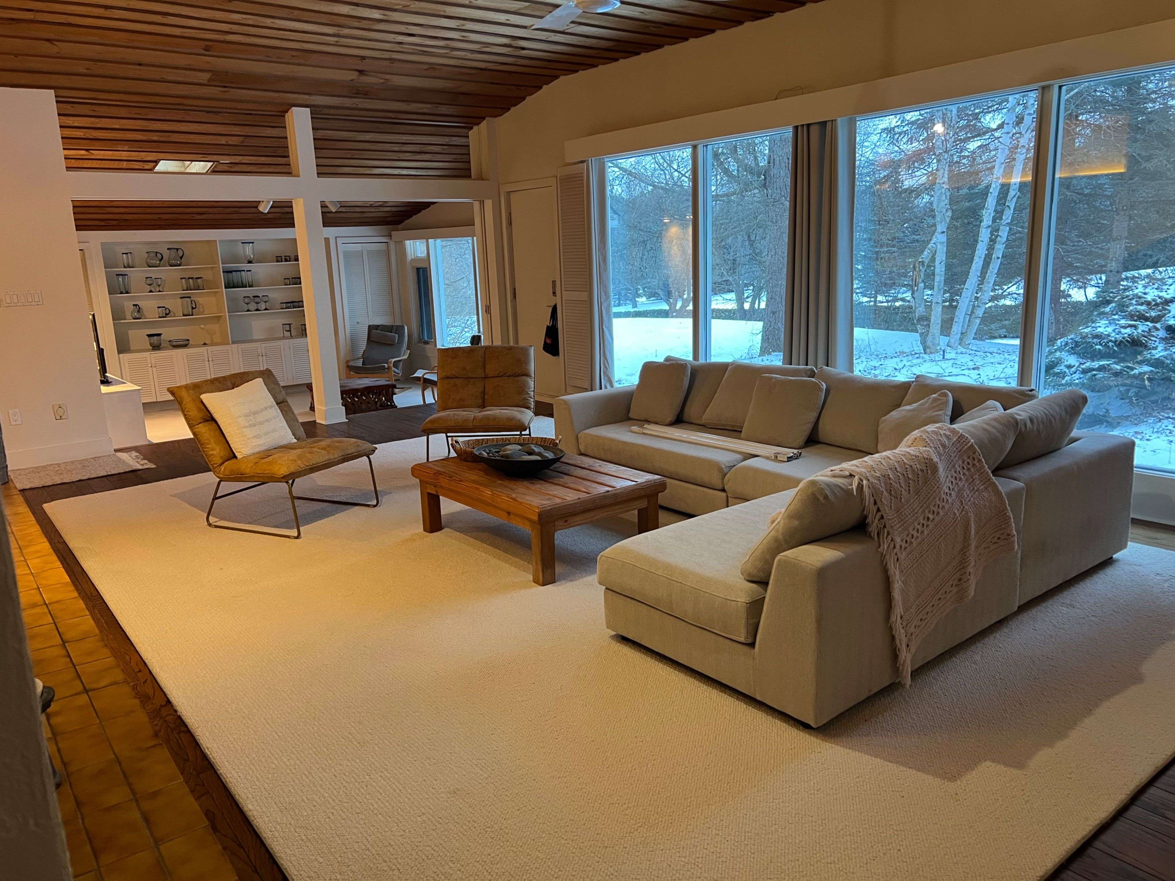 King, ON L7B 0C7,128 Brule TRL