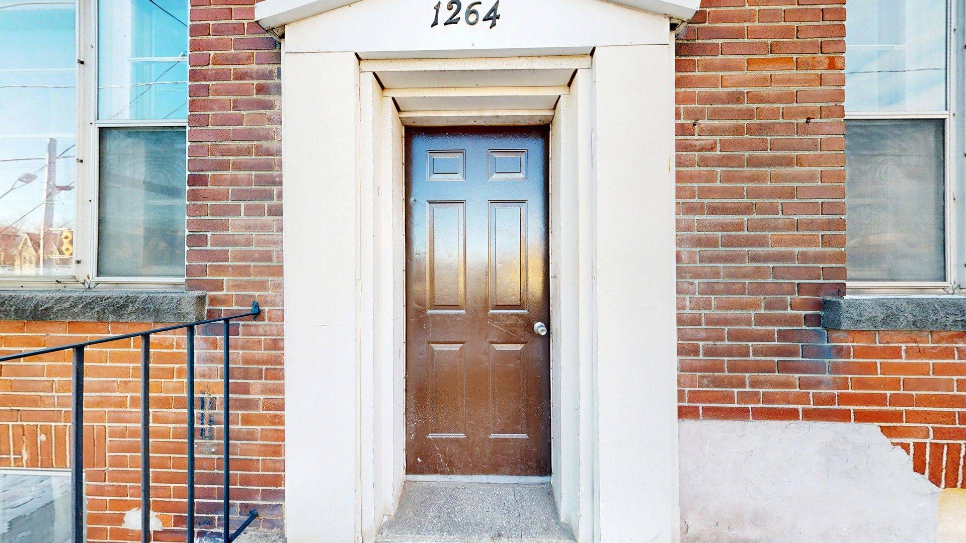 Toronto W04, ON M6M 4R1,1264 Weston RD