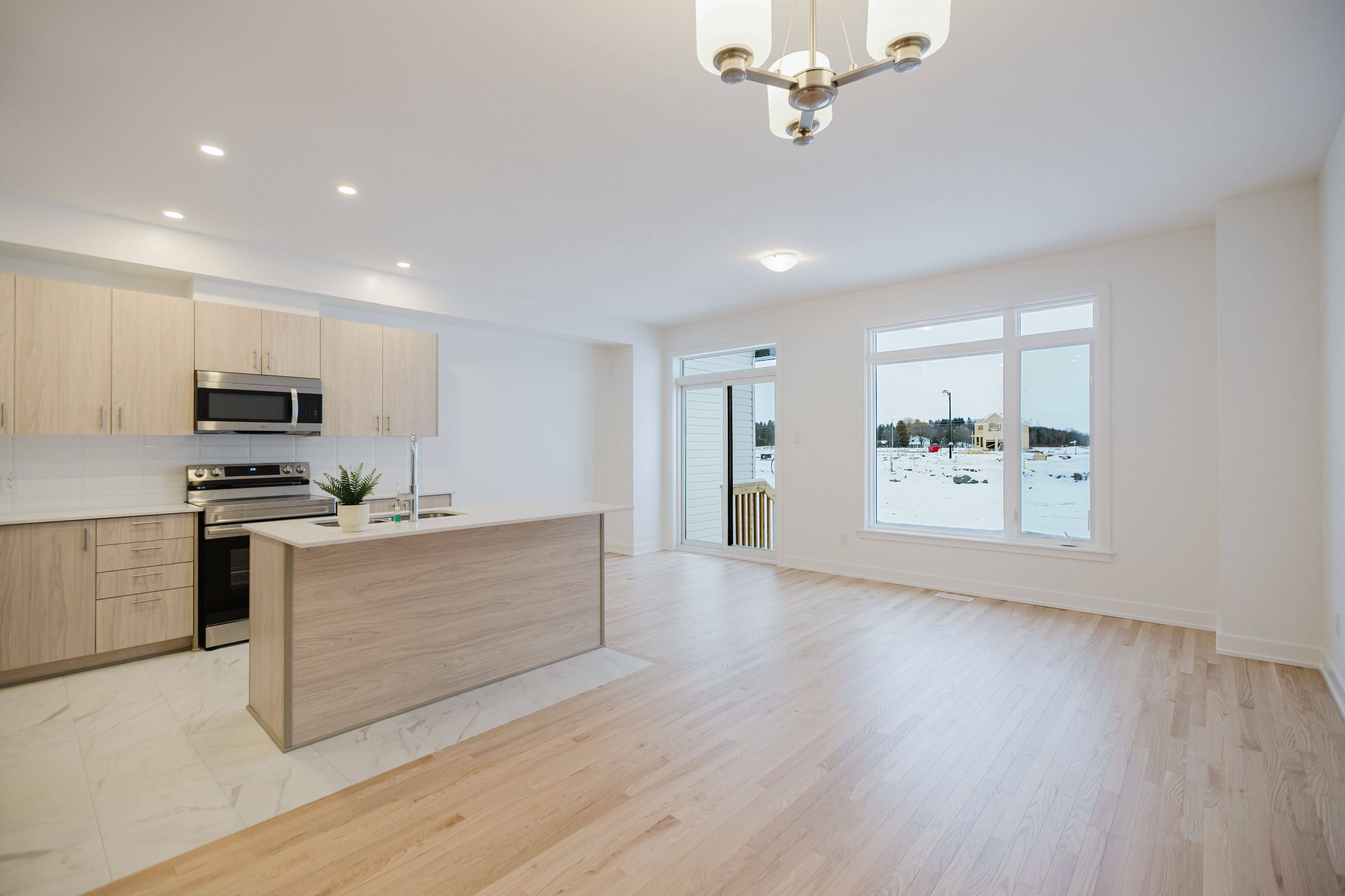 Stittsville - Munster - Richmond, ON K2S 2Y3,6042 DAVID WEINS ST