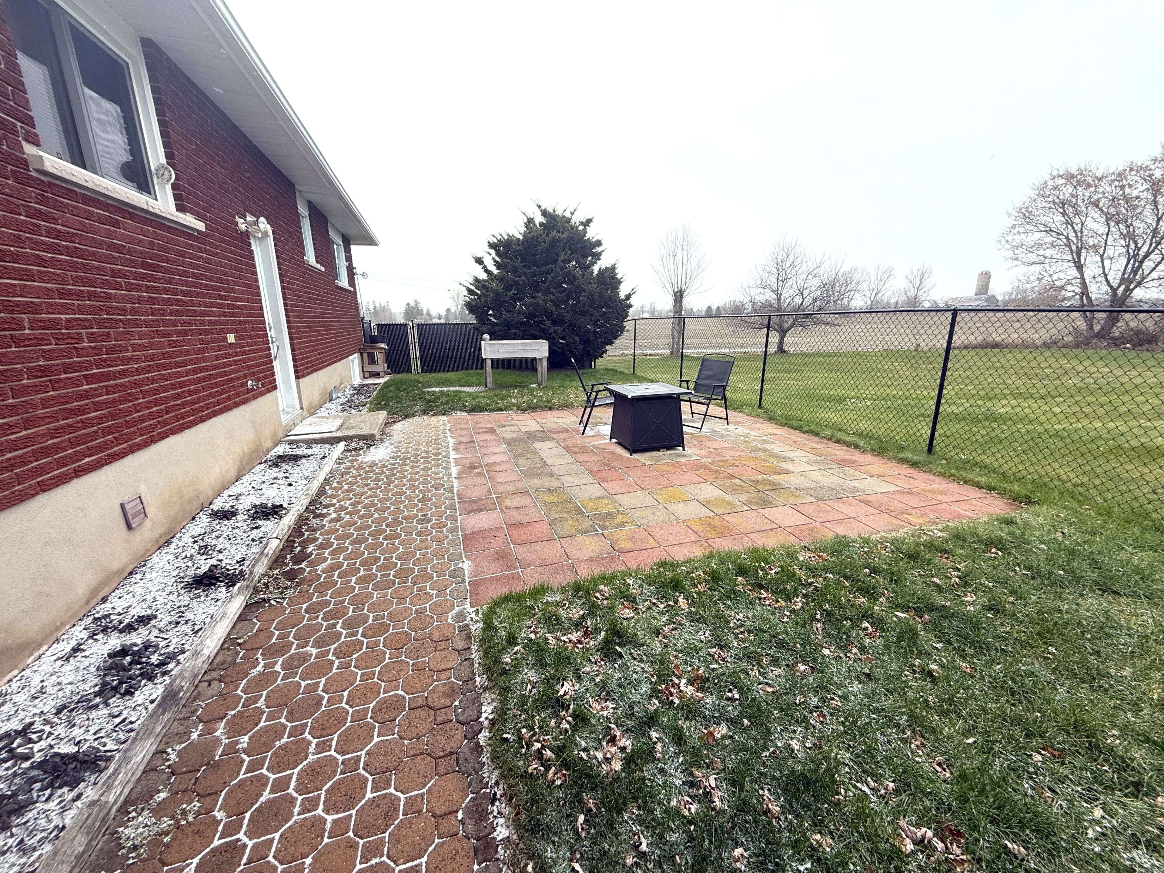 Augusta, ON K0E 1T0,4472 Lords Mills RD