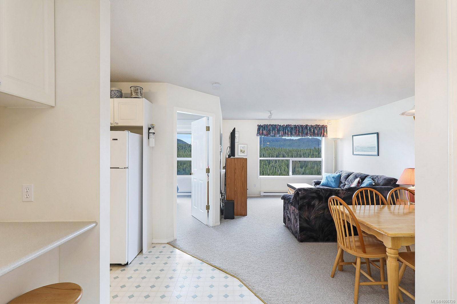 Courtenay, BC V9J 1L0,1105 Henry Rd #308