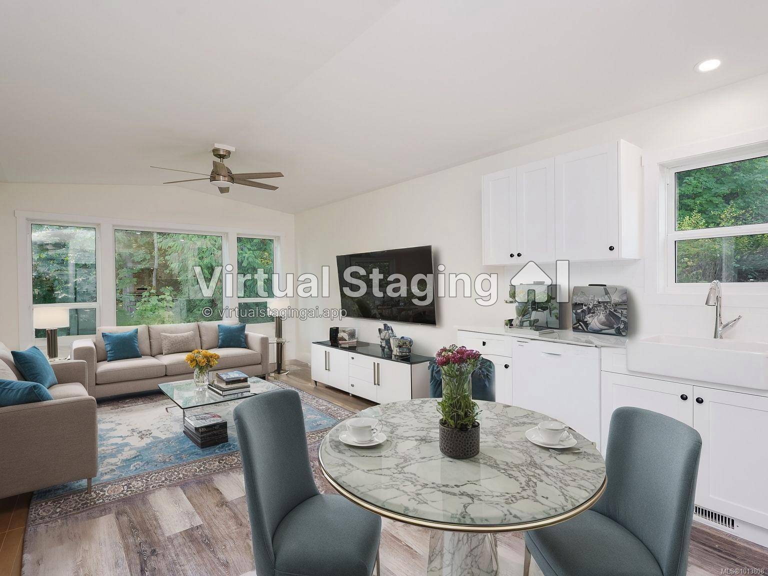 Central Saanich, BC V8M 0C3,747 Old Place Rd #432