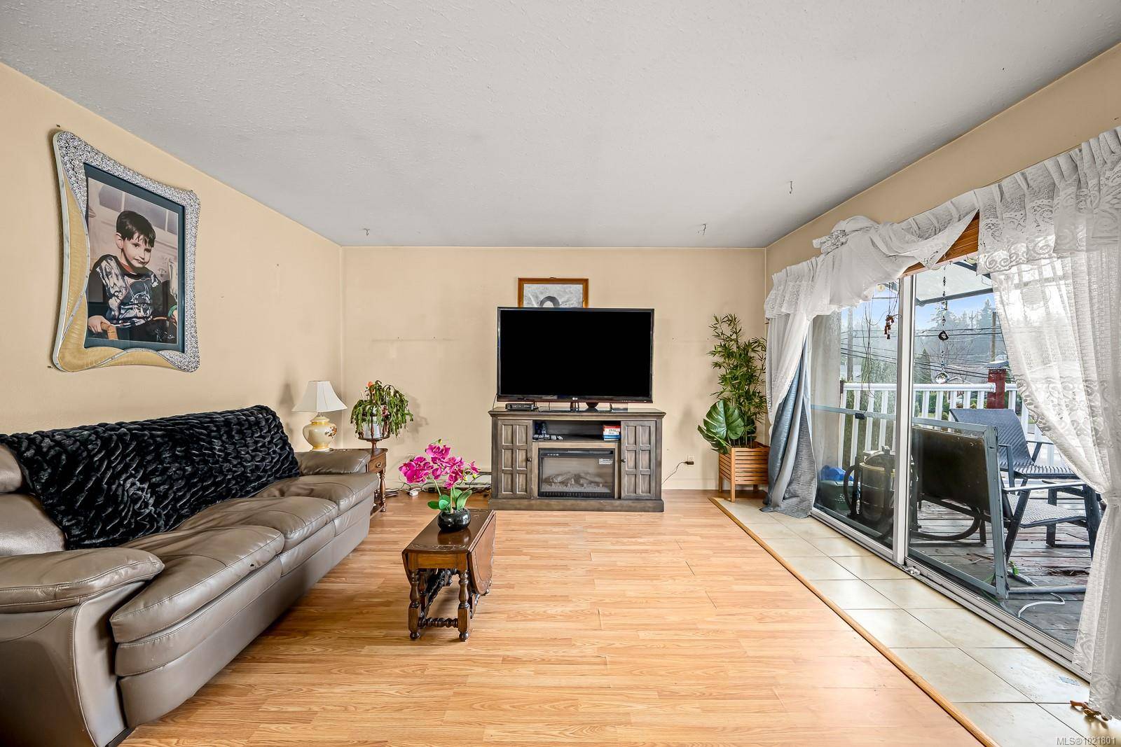 Courtenay, BC V9N 3M8,2316B Willemar Ave