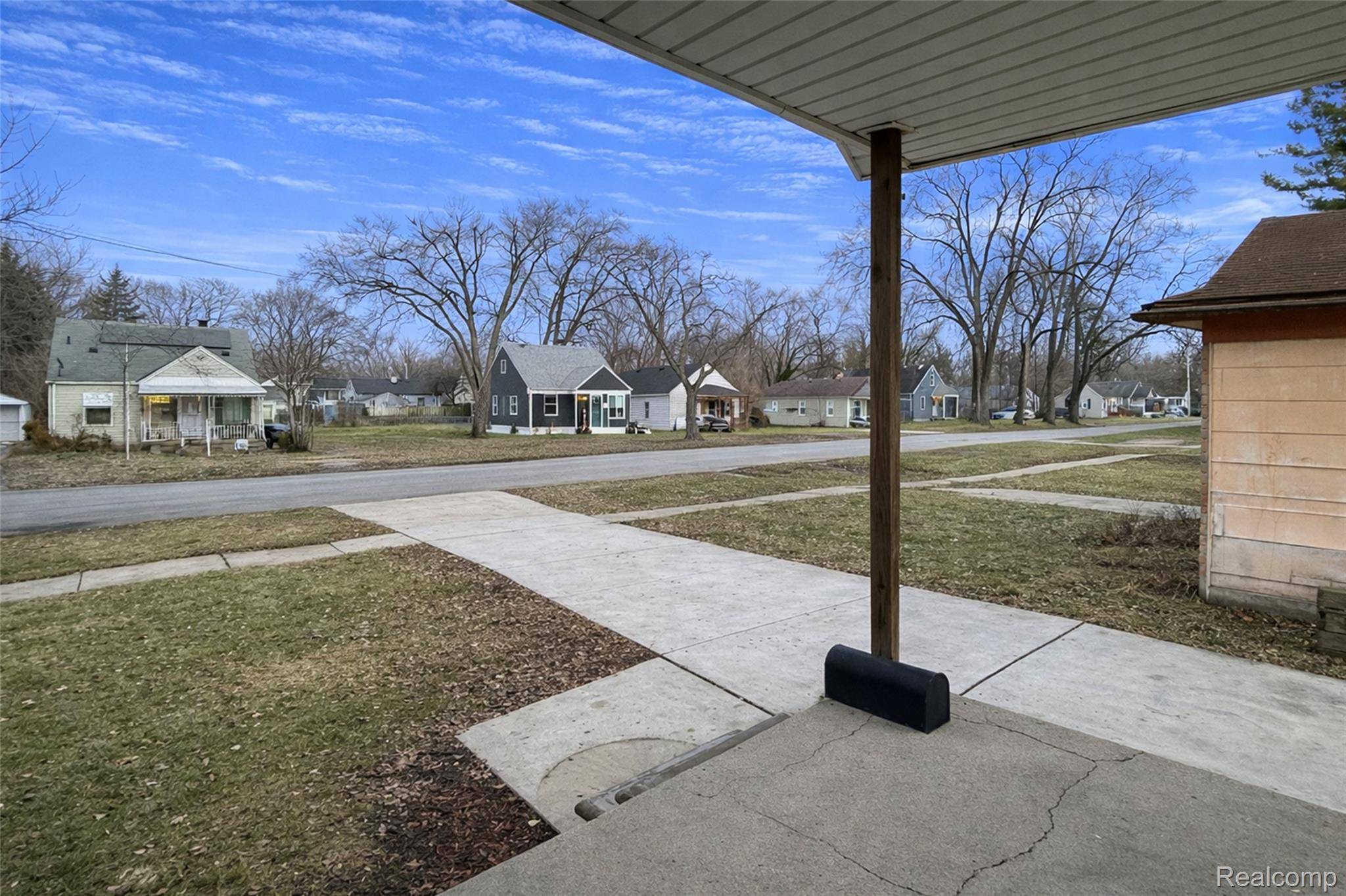 Redford, MI 48239,15477 WINSTON