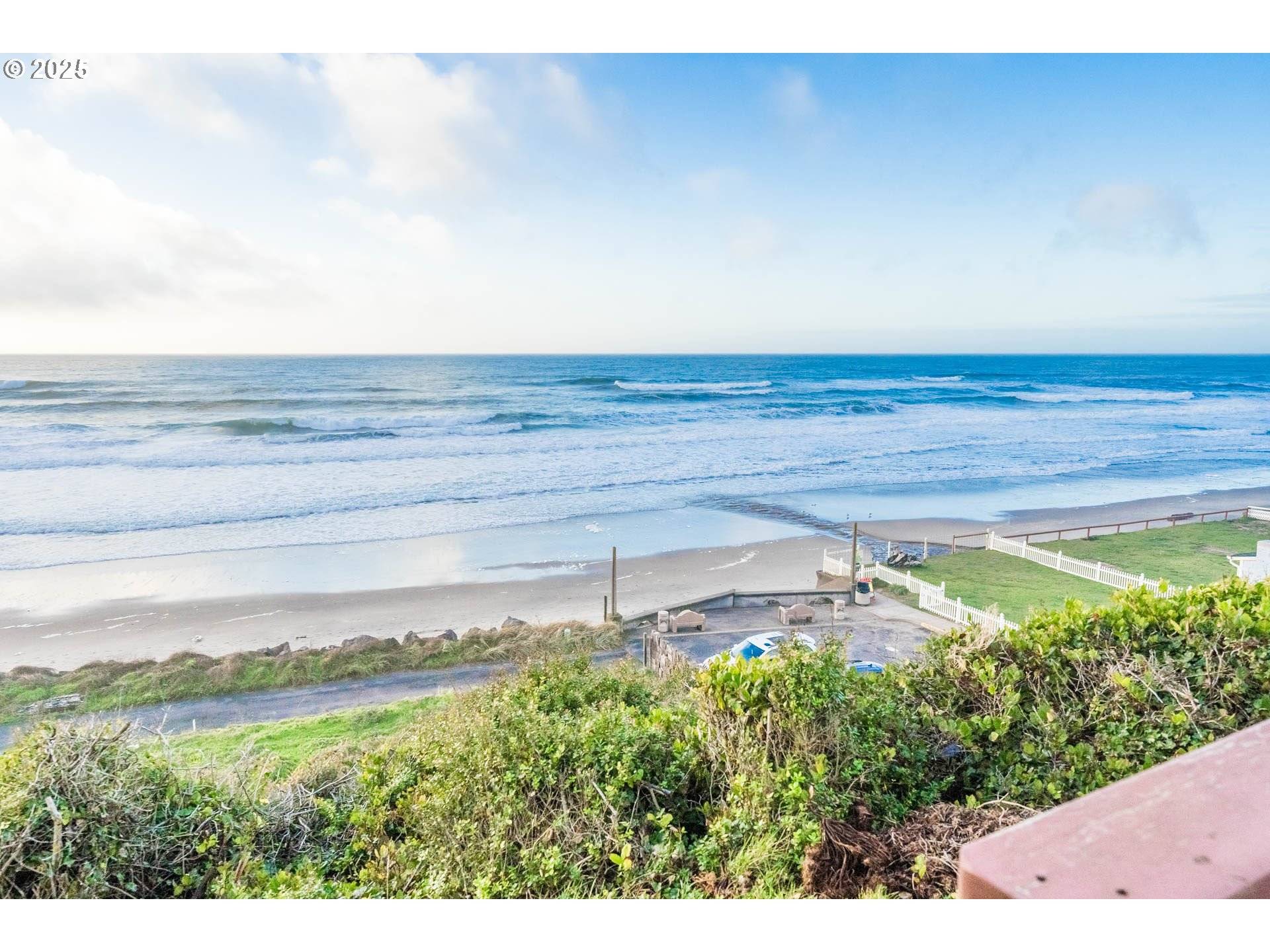 Lincoln City, OR 97367,3521 SW ANCHOR AVE #3