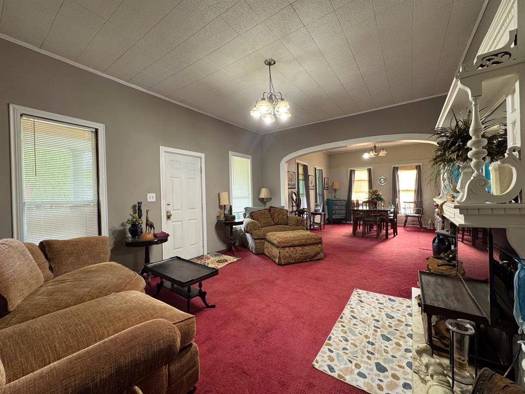 Mount Pleasant, TX 75455,123 E 12th Street