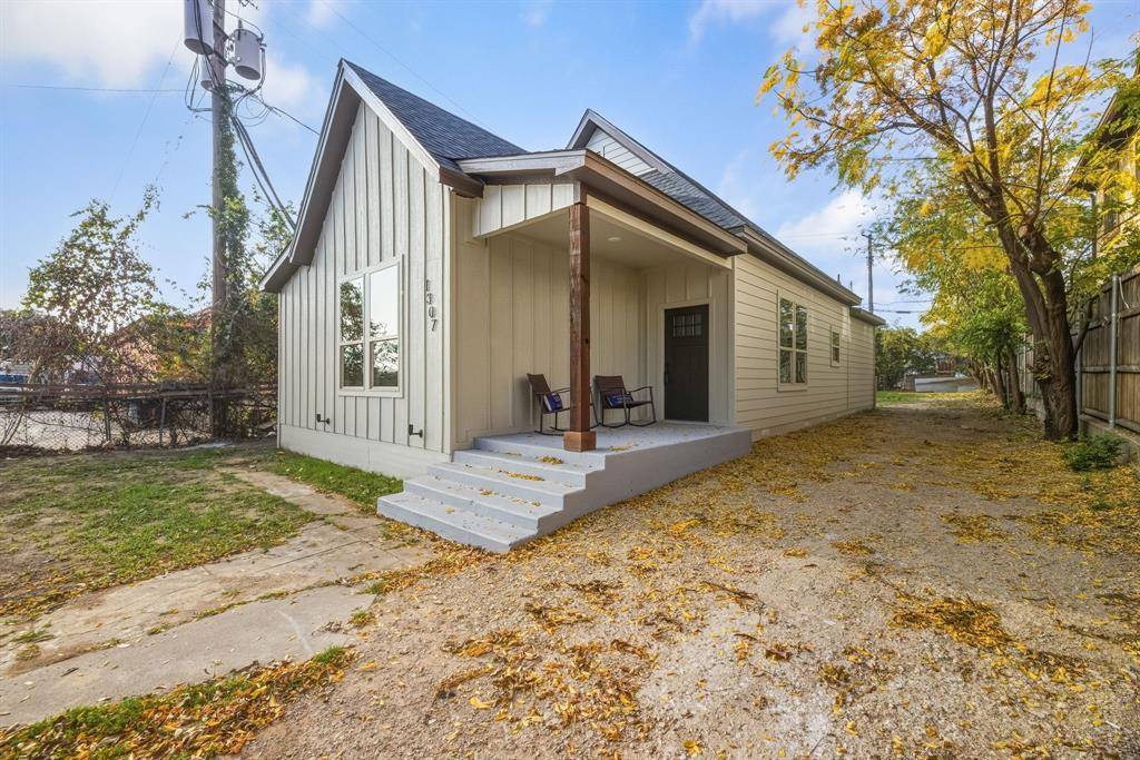 Fort Worth, TX 76164,1307 Clinton Avenue