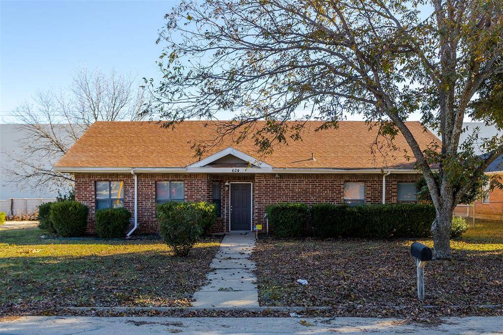 Mansfield, TX 76063,624 Fort Worth Street