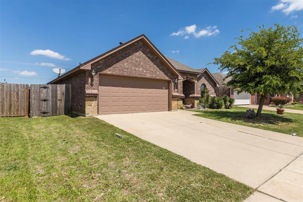 Crowley, TX 76036,1120 Whispering Meadows