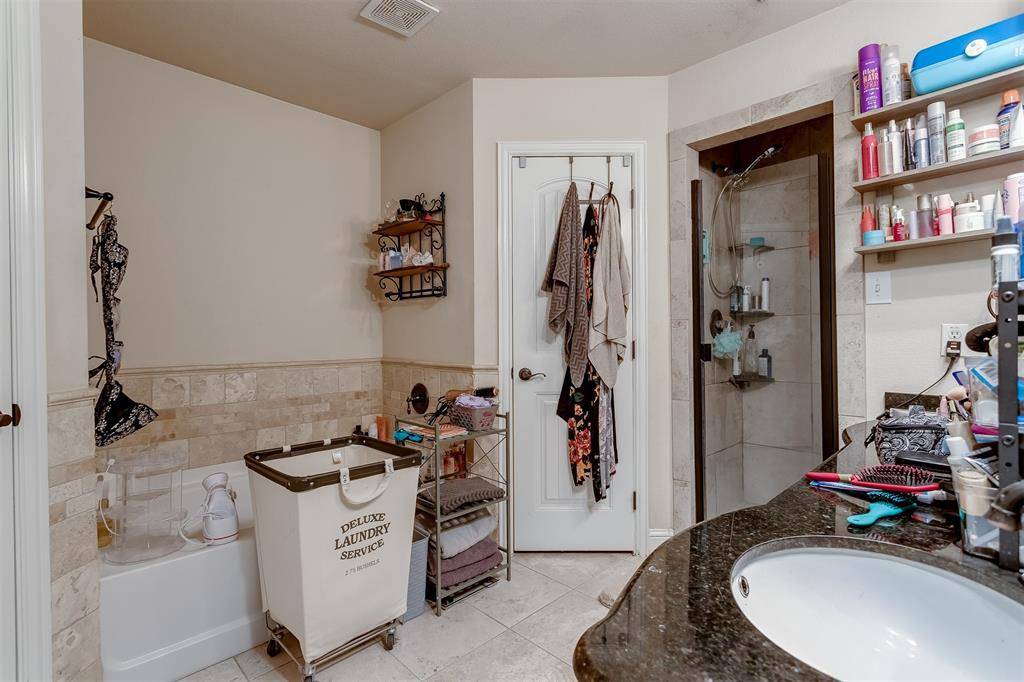 Crowley, TX 76036,1120 Whispering Meadows