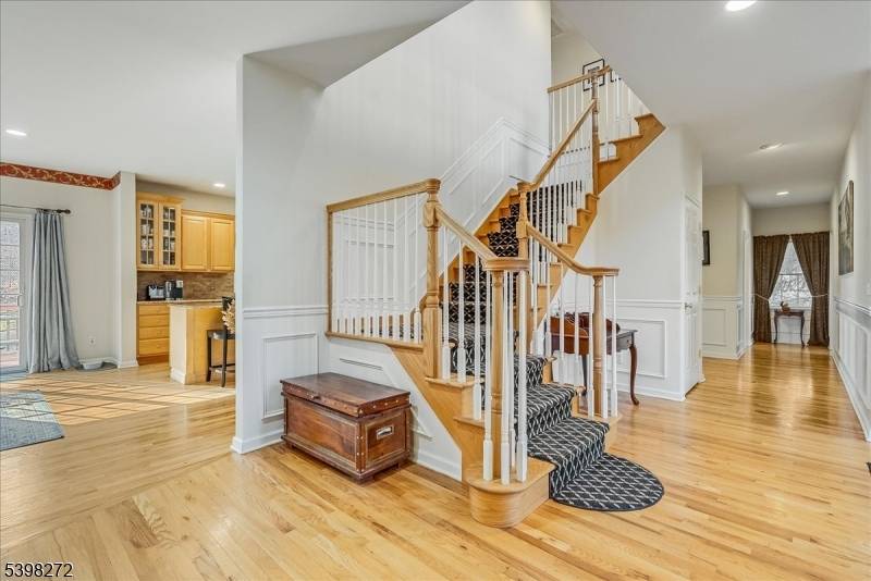 Sparta Twp., NJ 07871,10 King Alex Ct