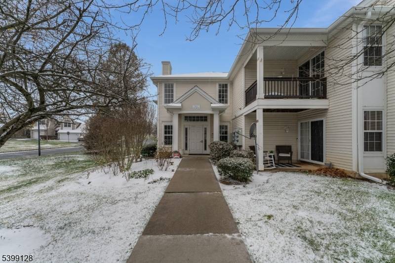 Lopatcong Twp., NJ 08886,52 Overlook Dr