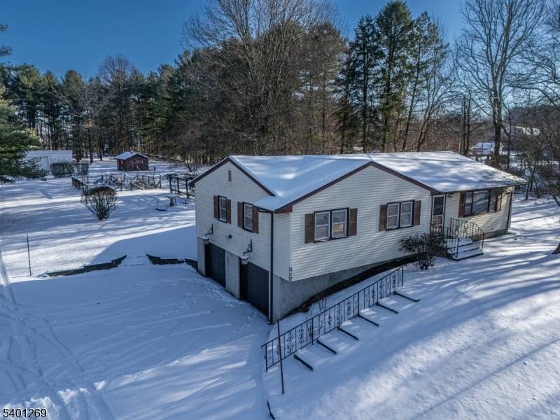 Bethlehem Twp., NJ 08802,317 County Road 579