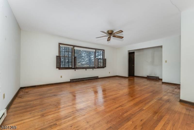 Bethlehem Twp., NJ 08802,317 County Road 579