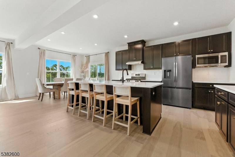 Roxbury Twp., NJ 07850,37 Esposito Ln