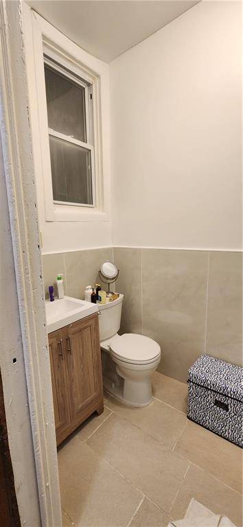 Brooklyn, NY 11213,1458 Dean ST