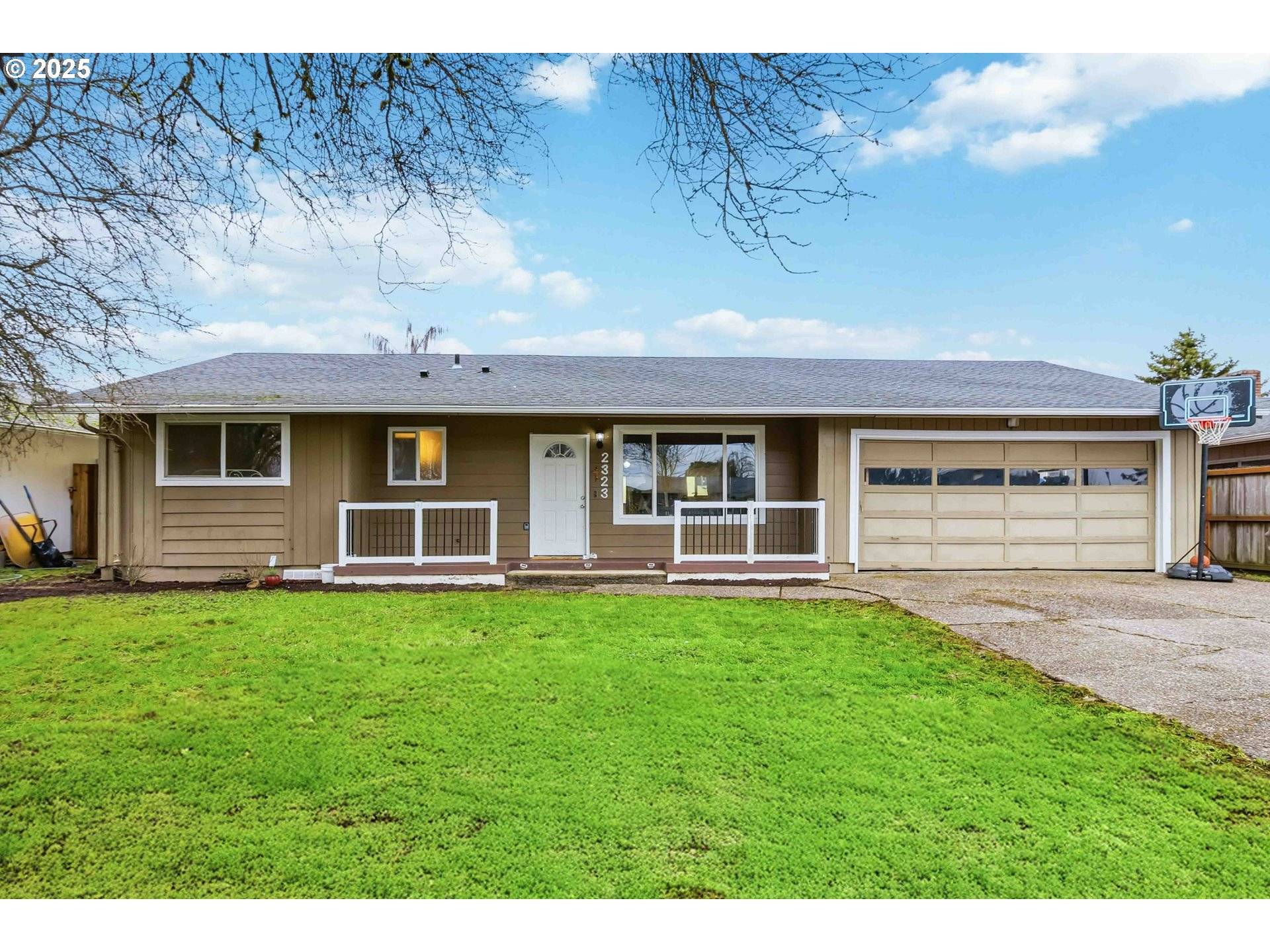 Longview, WA 98632,2323 48TH AVE