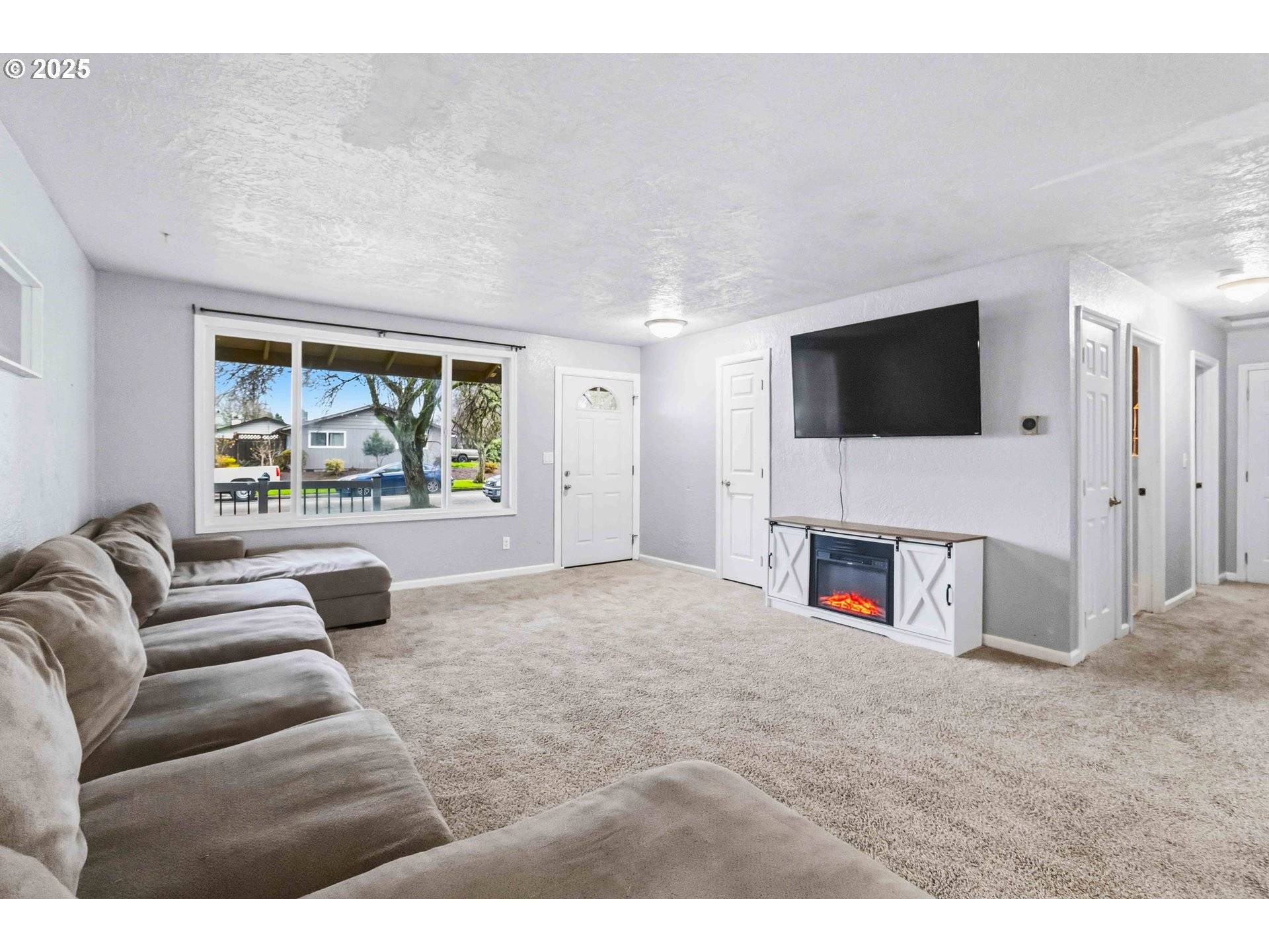 Longview, WA 98632,2323 48TH AVE