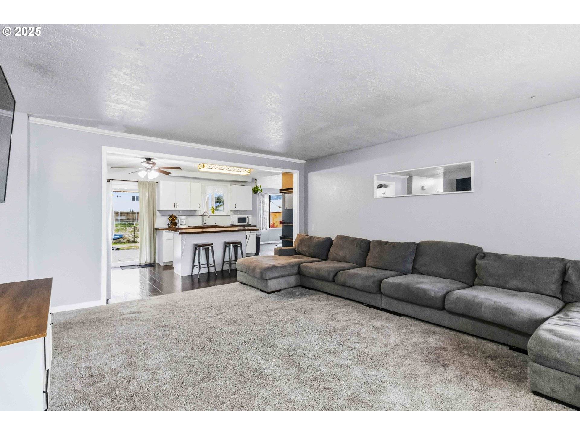 Longview, WA 98632,2323 48TH AVE