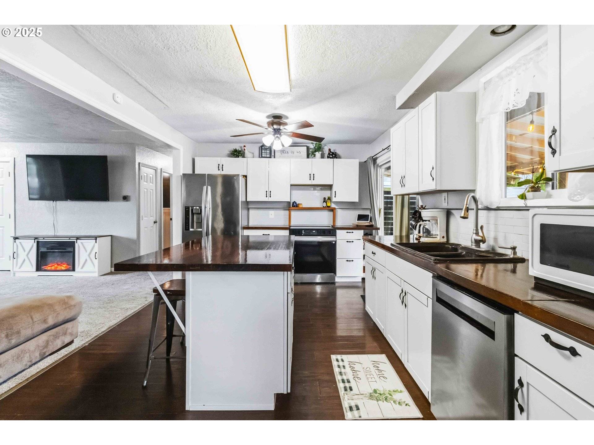 Longview, WA 98632,2323 48TH AVE