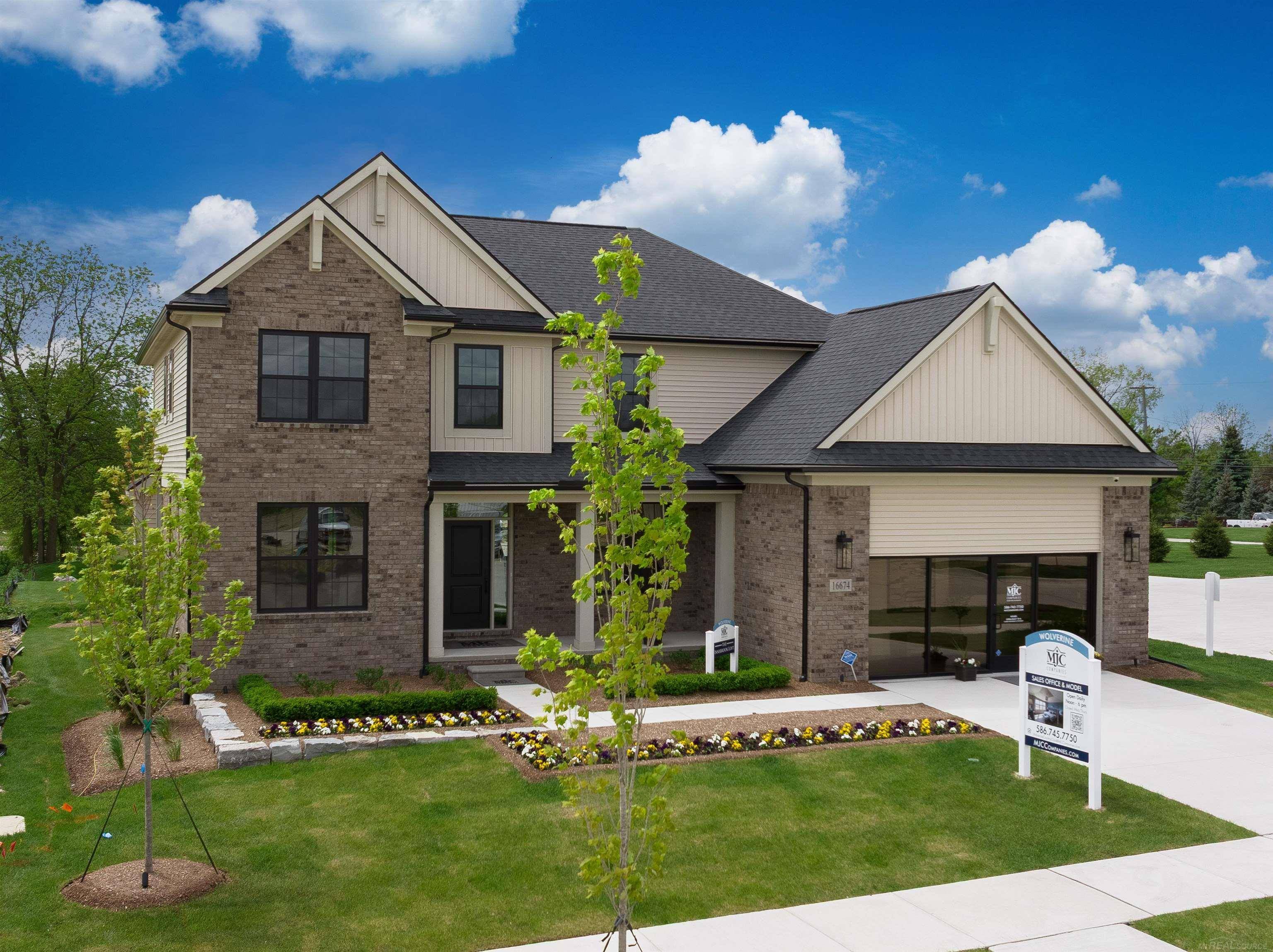 Macomb, MI 48042,17189 Stallman DR