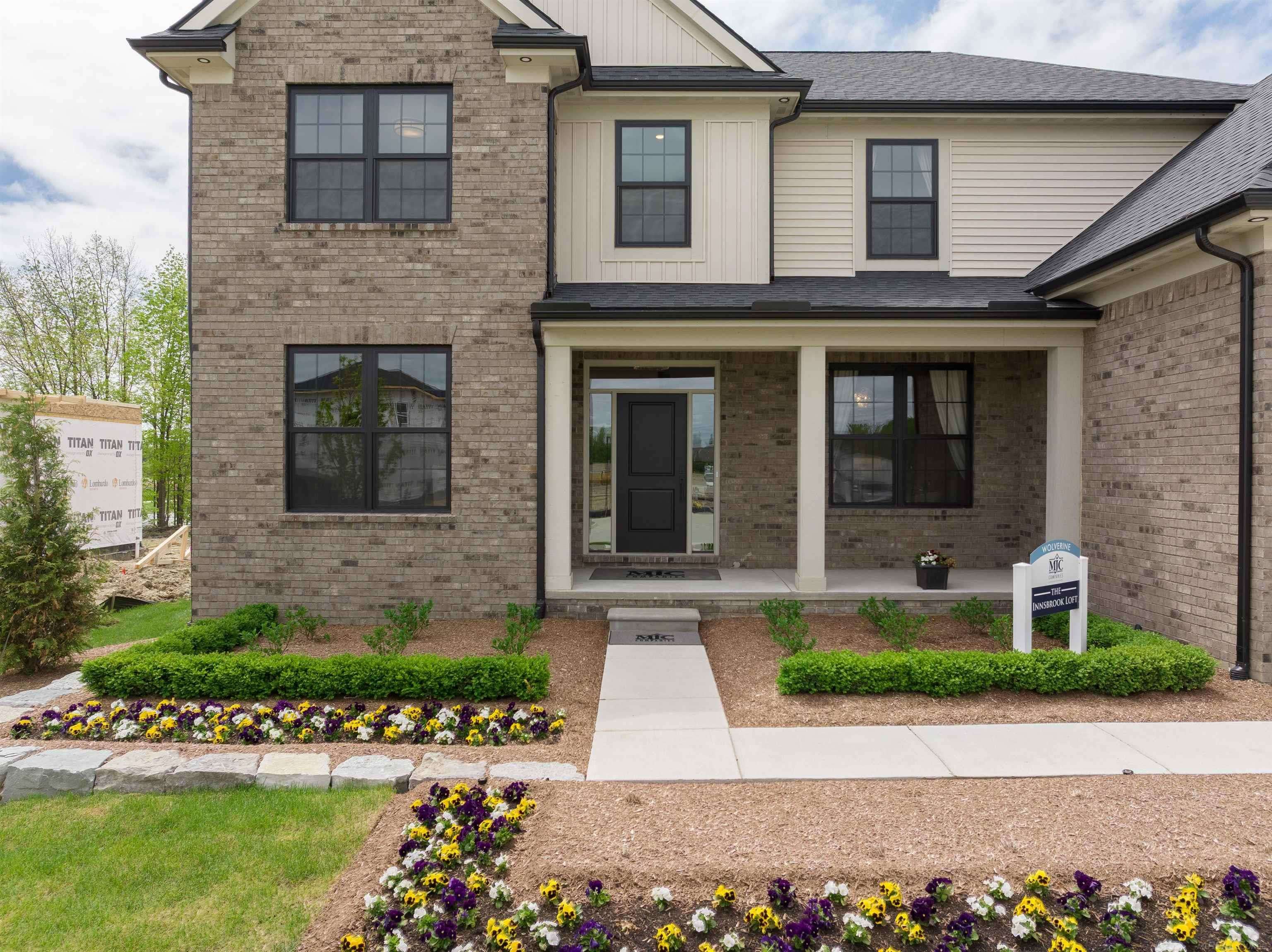 Macomb, MI 48042,17189 Stallman DR