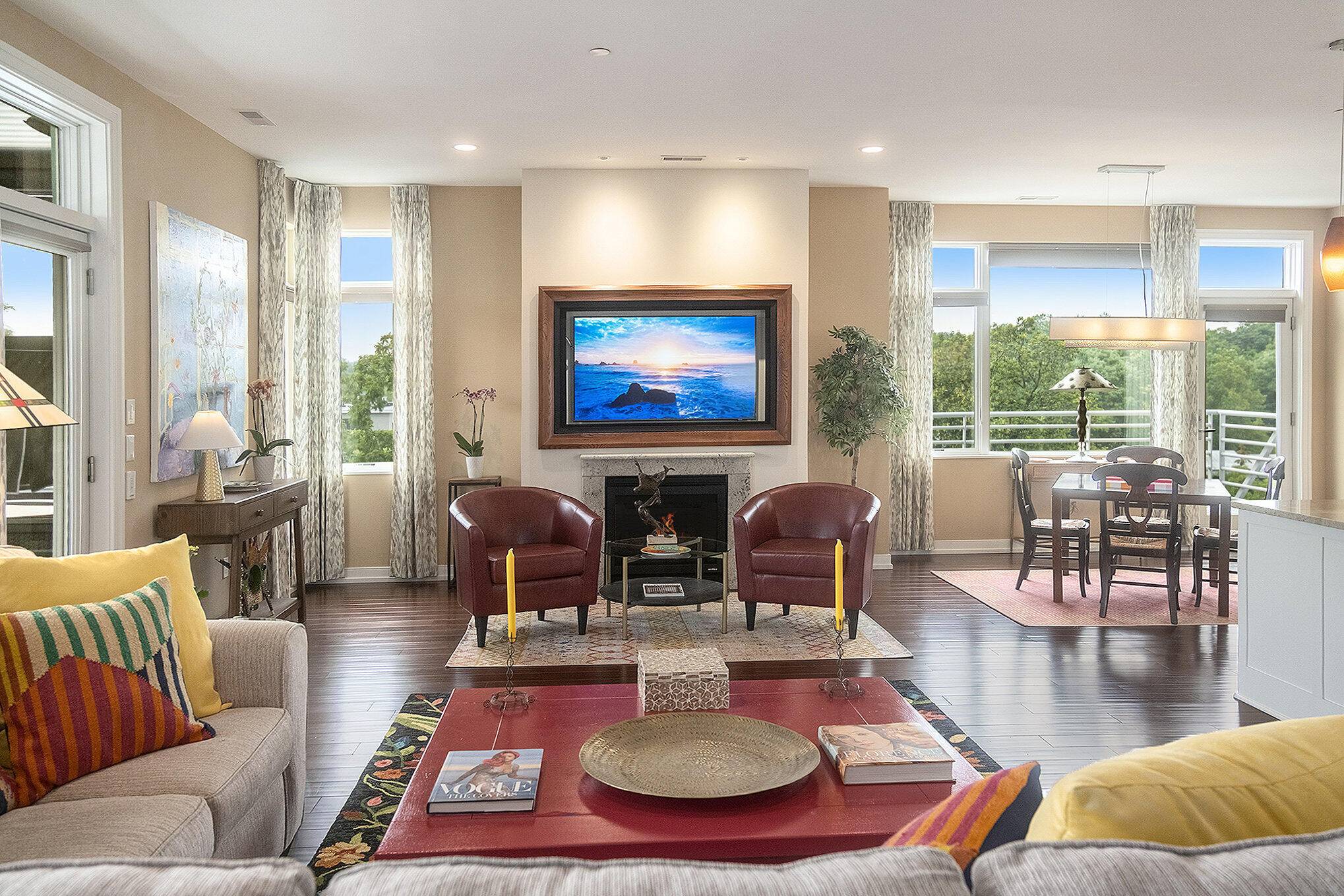 Ann Arbor, MI 48103,121 W Kingsley #502