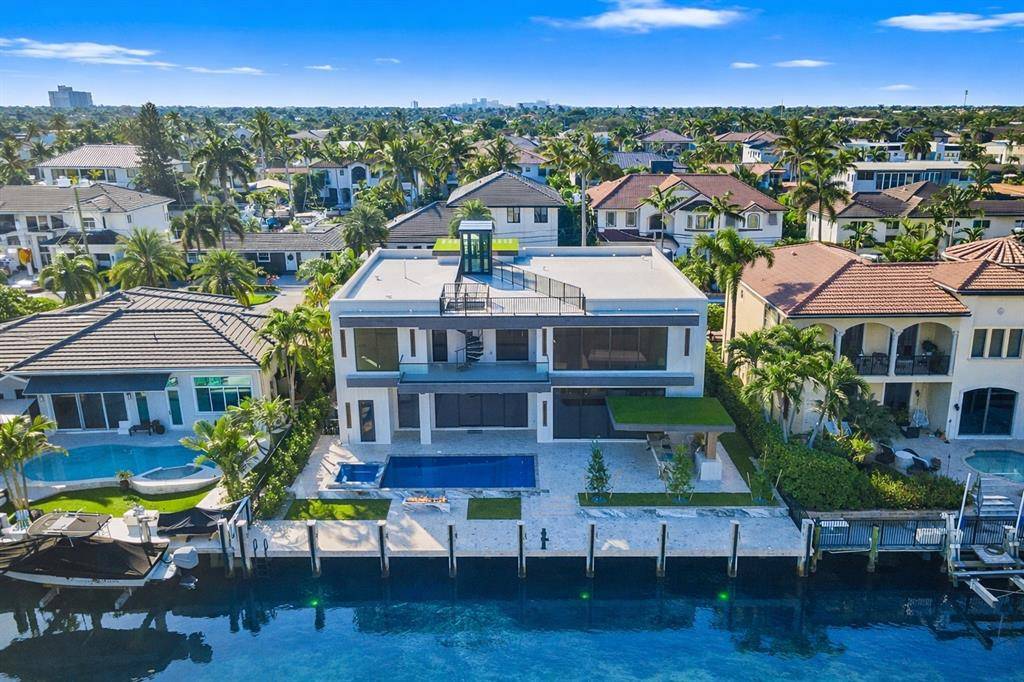 Lighthouse Point, FL 33064,2441 NE 48th Ct