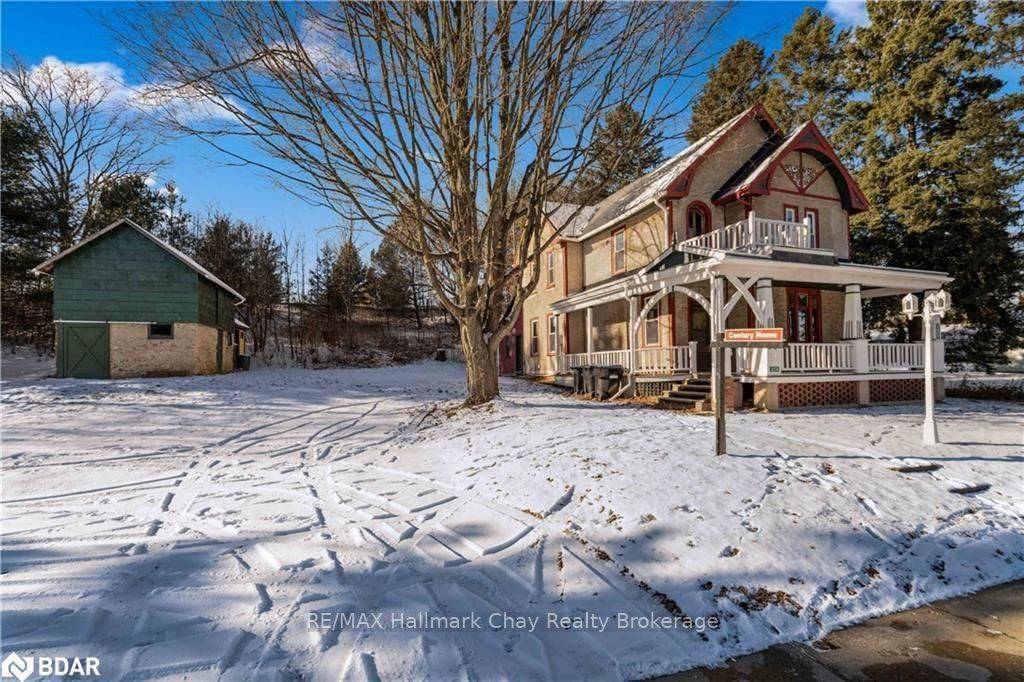 Springwater, ON L0L 1V0,4514 Penetanguishene RD