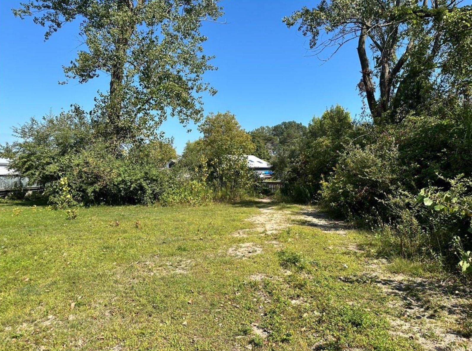 Norfolk, ON N0E 1M0,23 Old Cut BLVD