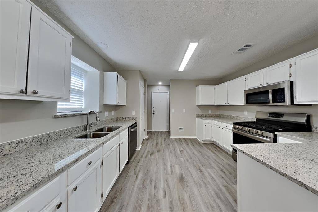 Rowlett, TX 75089,8413 Liberty Lane