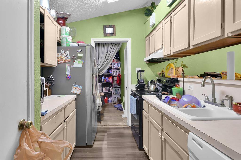 Arlington, TX 76018,5400 Creek Valley Drive