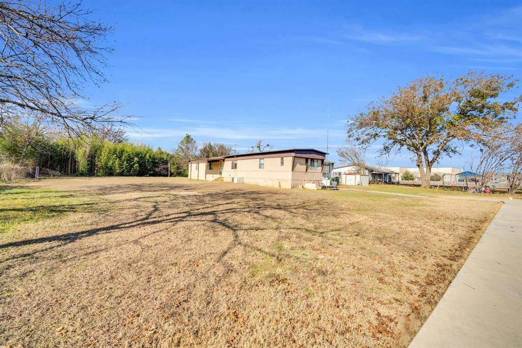 Arlington, TX 76001,3107 Russell Road