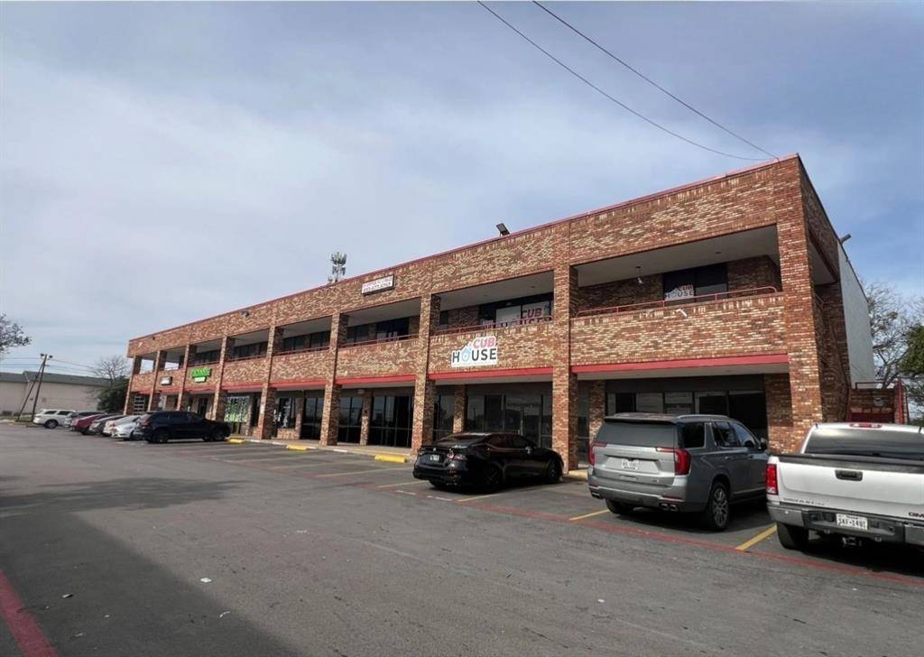 Lancaster, TX 75146,3215 W Pleasant Run Road #104