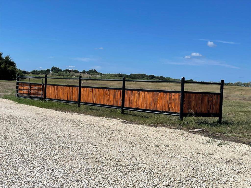 Stephenville, TX 76401,4565 County Road 140