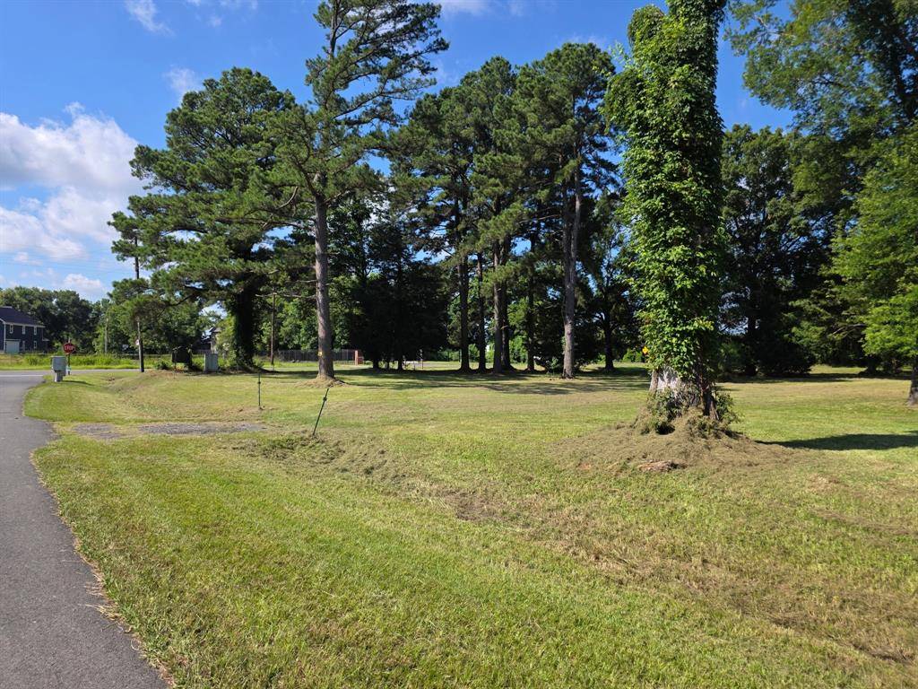 Shreveport, LA 71107,0 Mallard Bay Drive