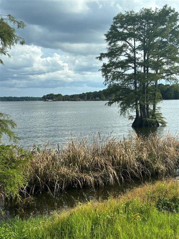 Shreveport, LA 71107,0 Mallard Bay Drive