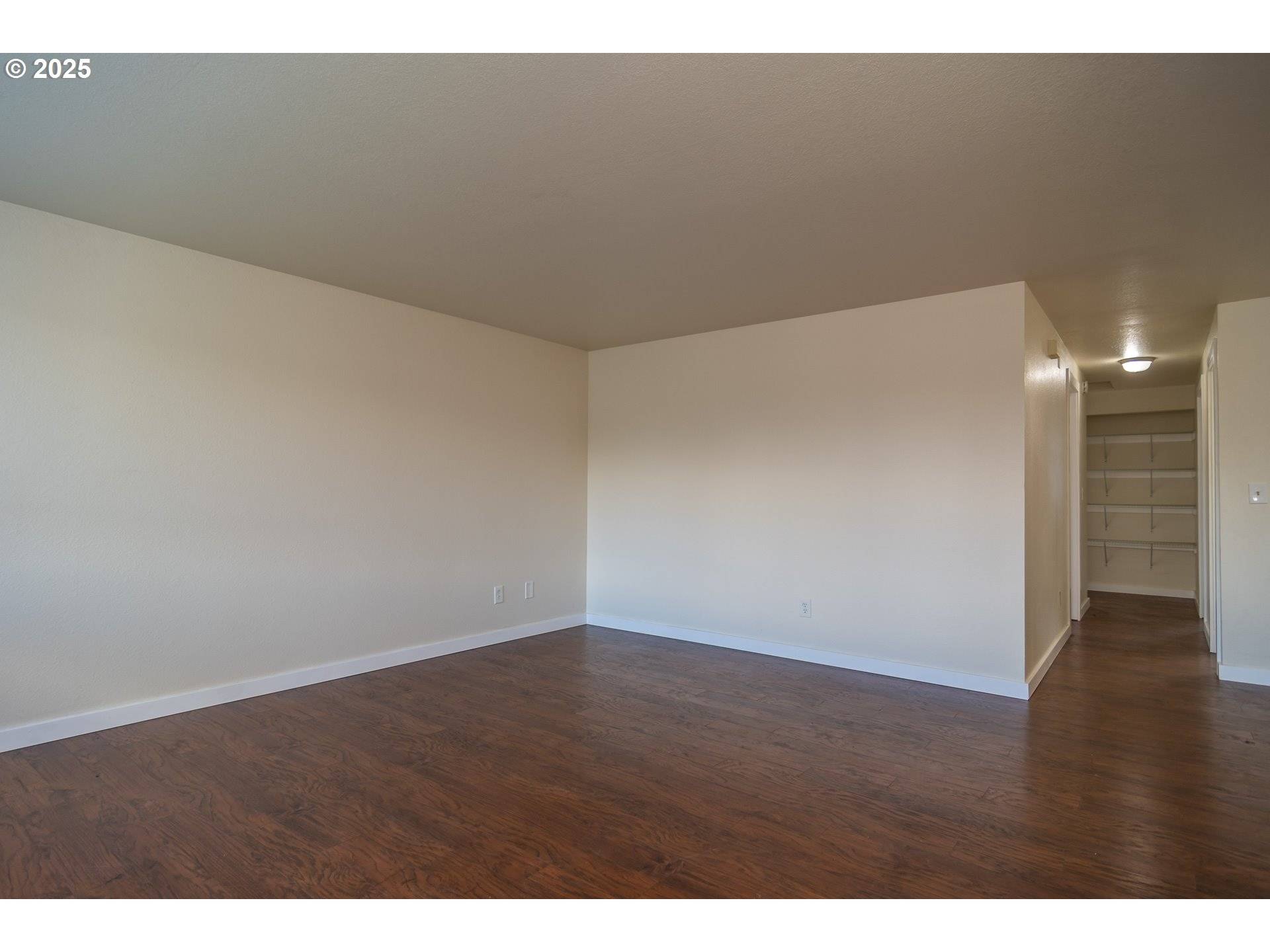 Sutherlin, OR 97479,341 ASH ST