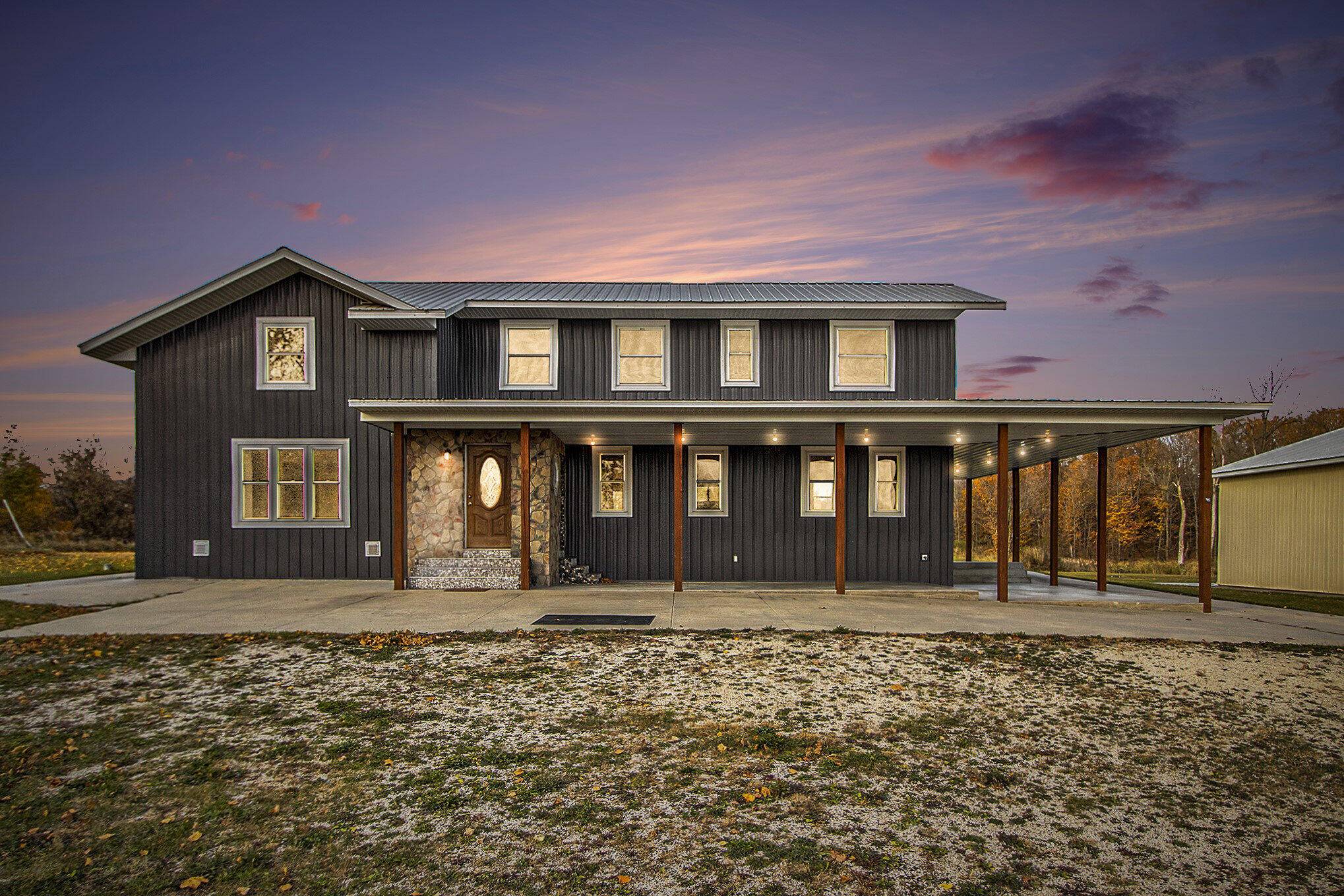 Lawrence, MI 49064,53948 48th AVE