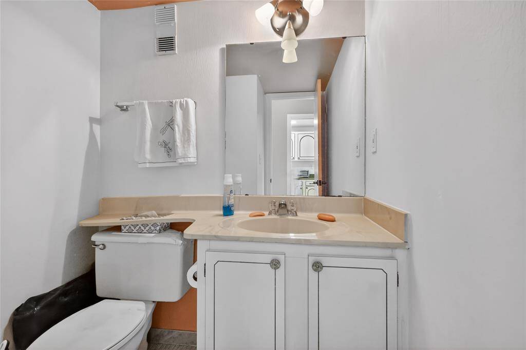 Hollywood, FL 33025,8900 Washington Blvd #306A