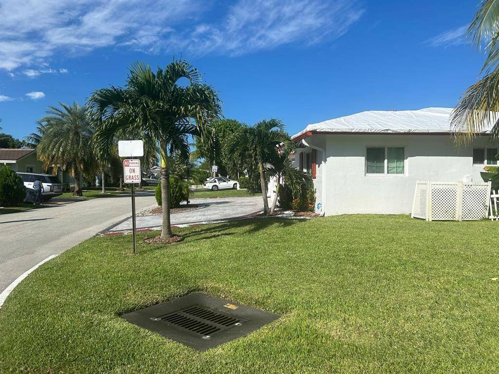 Tamarac, FL 33321,7001 NW 76th Ct
