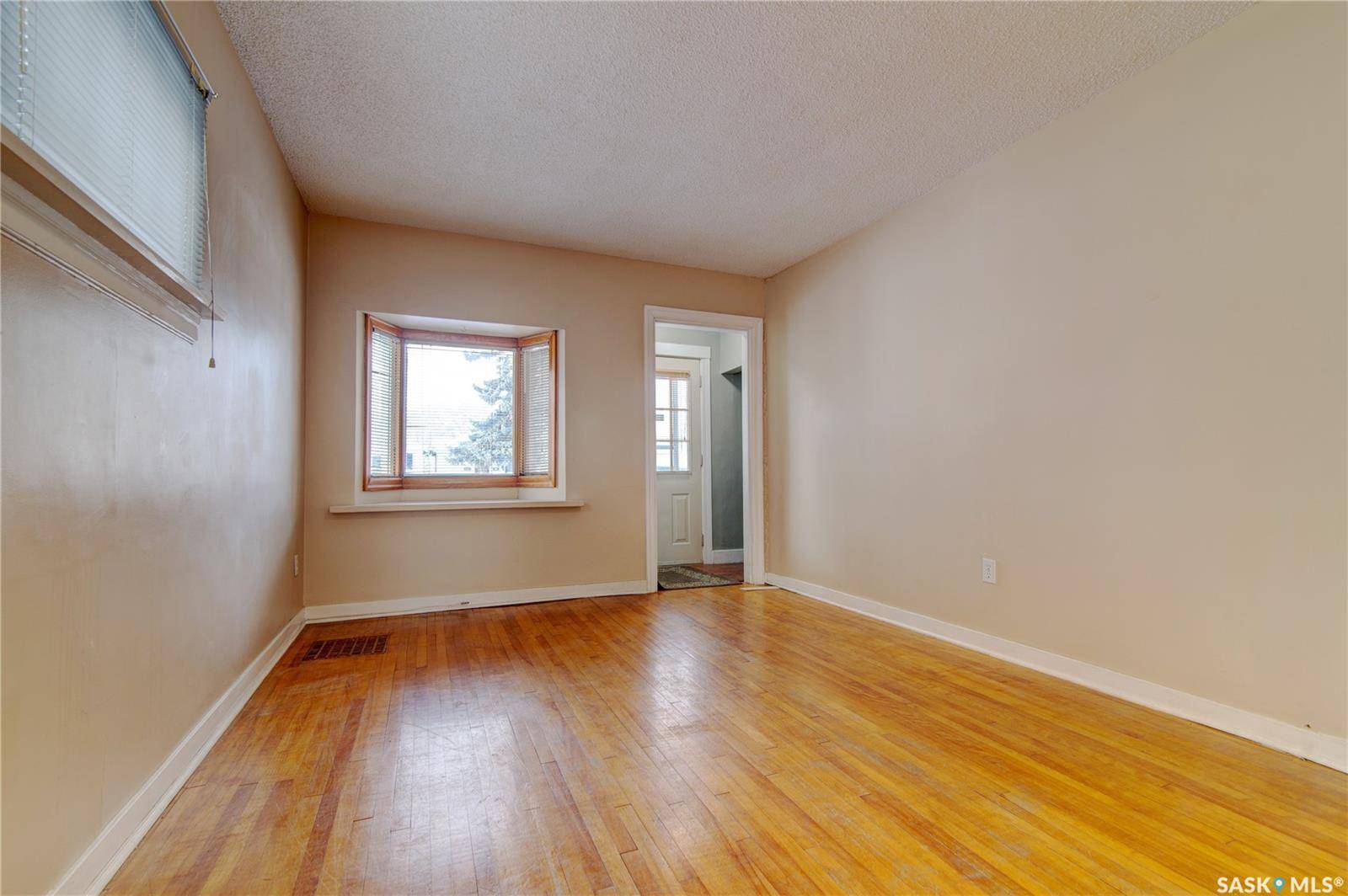 Regina, SK S4N 3Y1,2627 Atkinson STREET