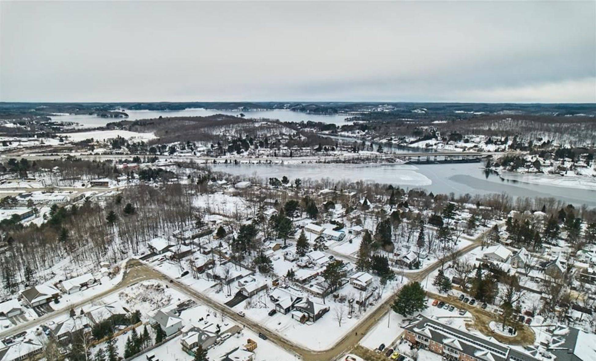 Huntsville, ON P1H 2R3,1 Northdown ST