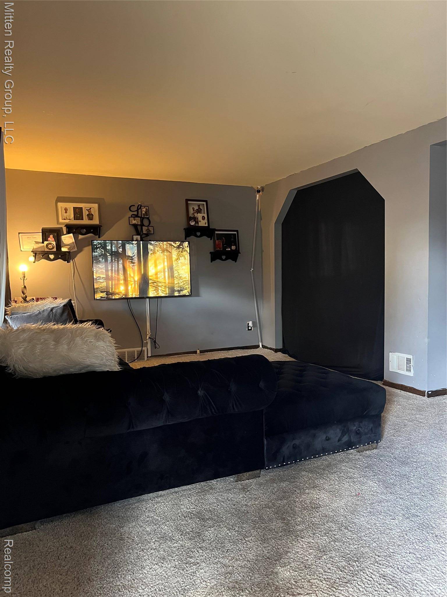 Roseville, MI 48066,26044 Lehner ST