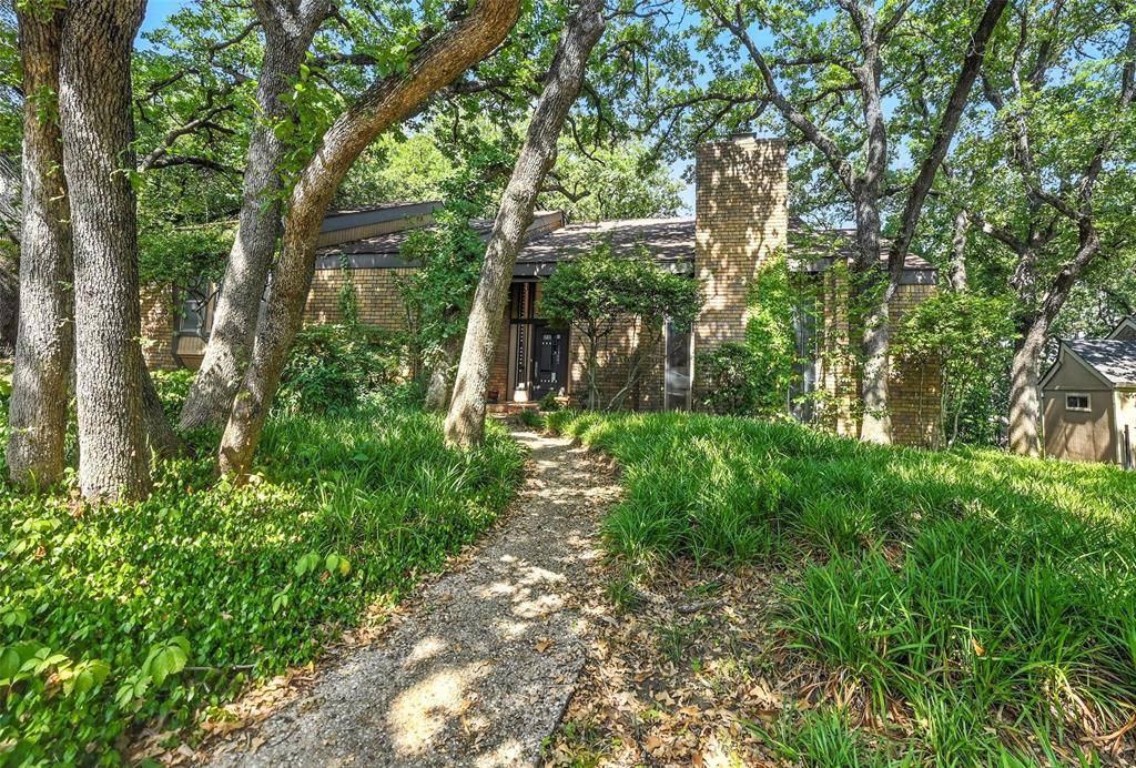 Arlington, TX 76011,2200 Wilson Drive