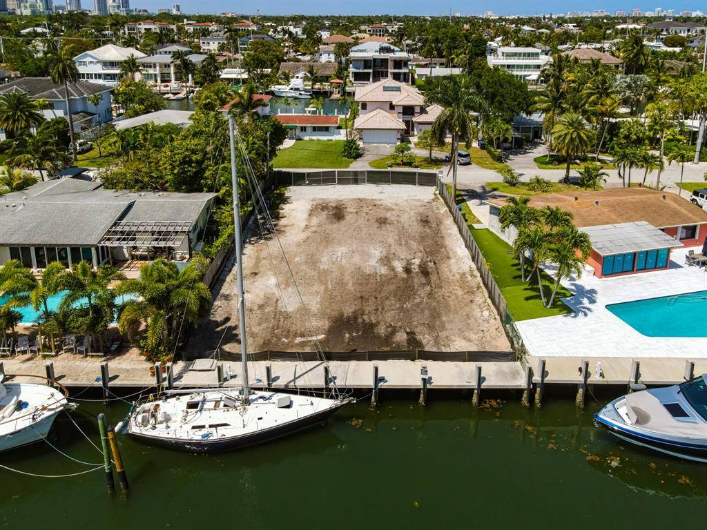 Fort Lauderdale, FL 33316,1524 SE 14th St