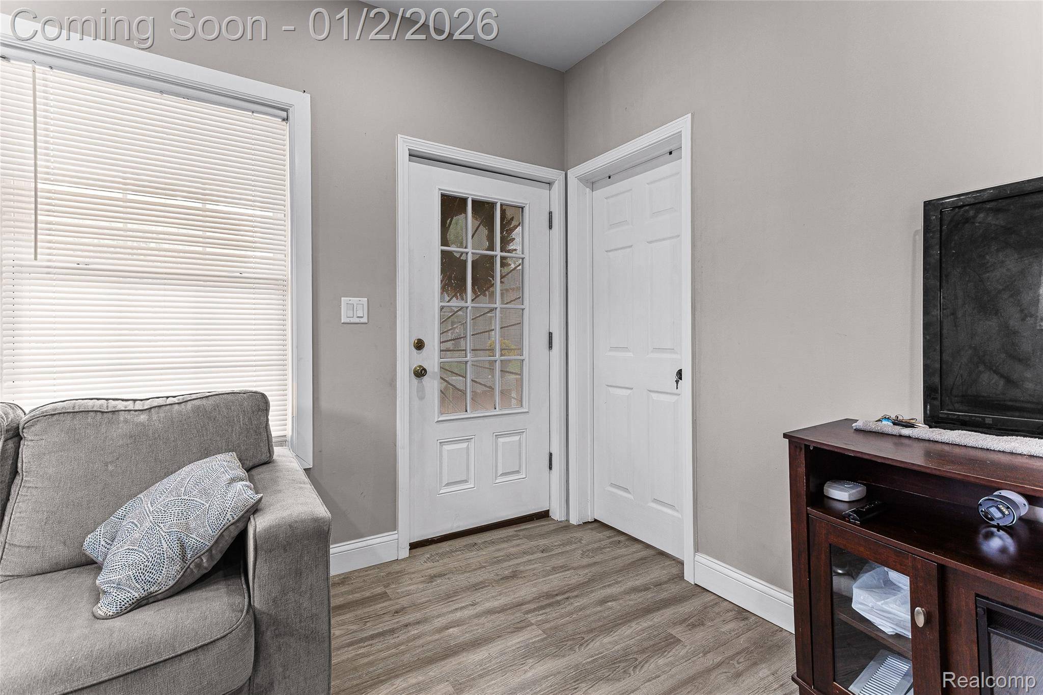 Detroit, MI 48214,4472 French RD