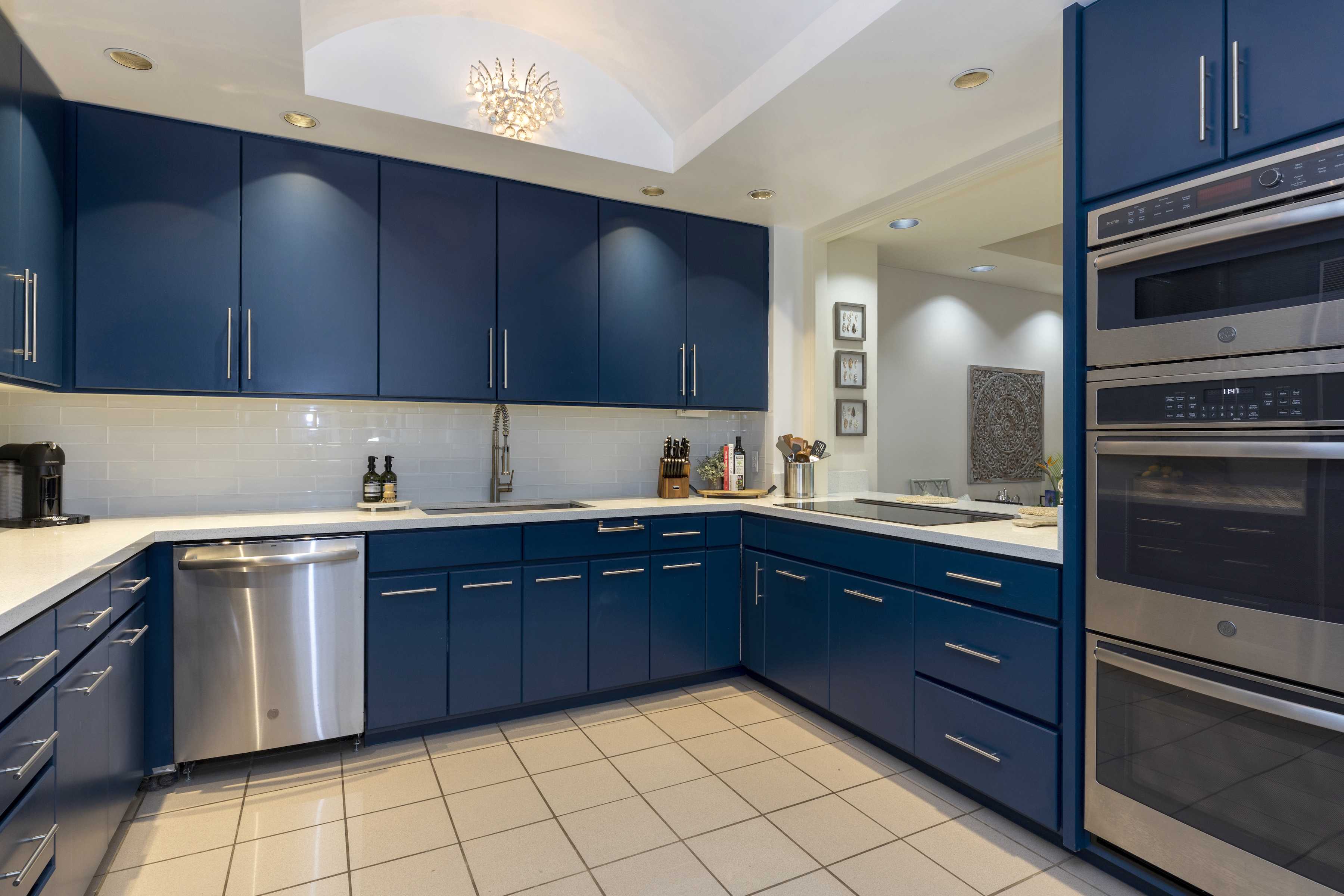 Kamuela, HI 96743,68-1375 PAUOA RD #K2