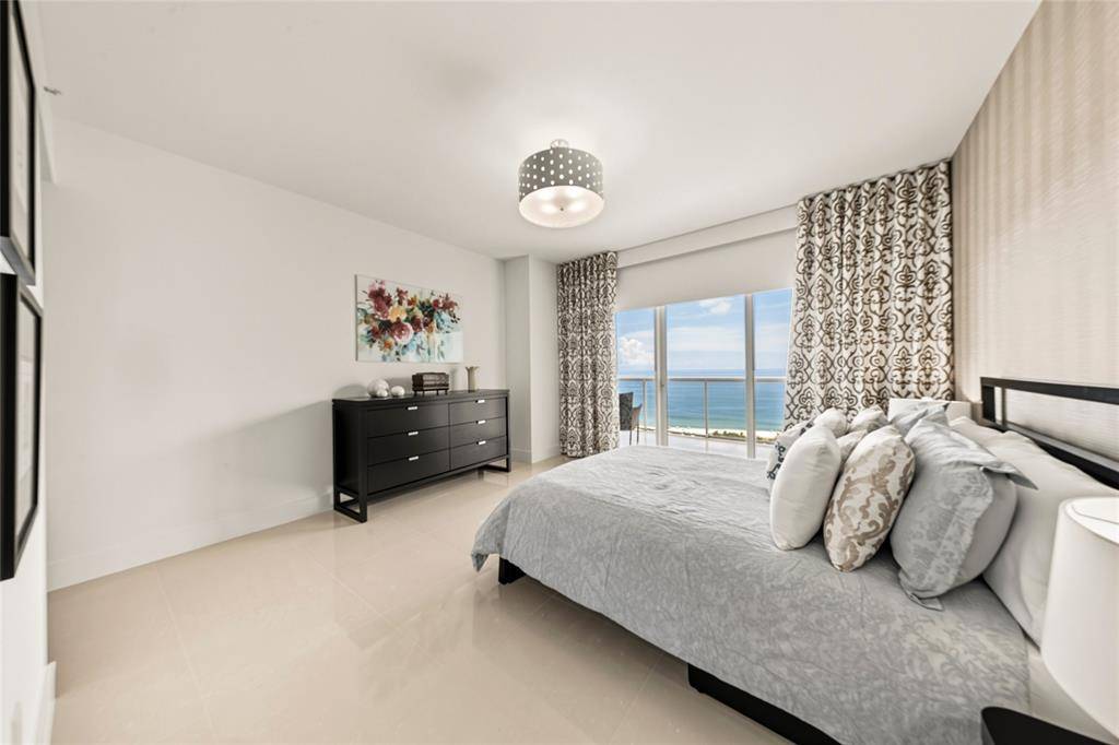 Pompano Beach, FL 33062,1 N Ocean Blvd #1604