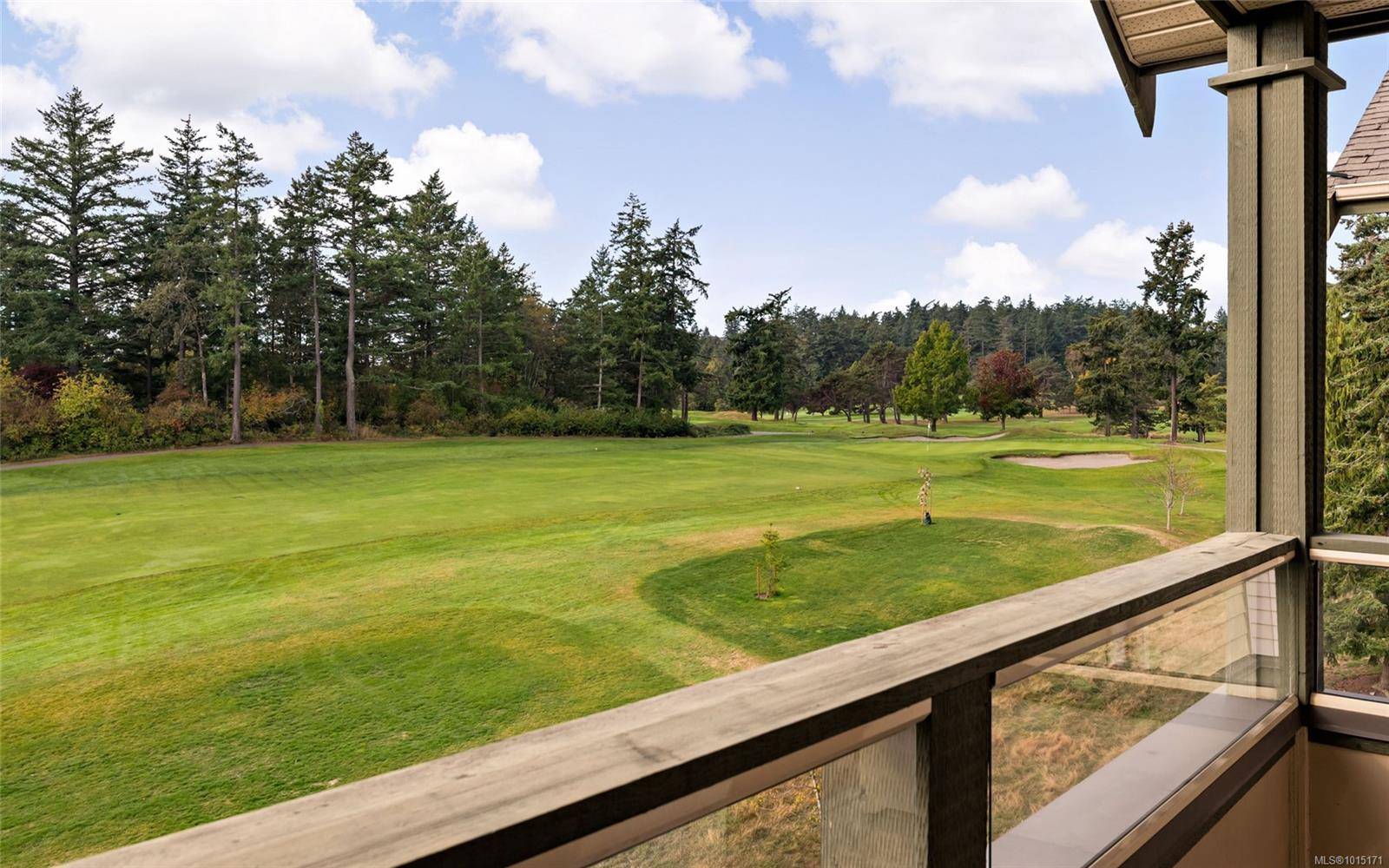 Esquimalt, BC V9A 7R1,1115 Craigflower Rd #403C